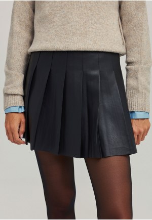 Φούστα απο οικολογικό δέρμα (PU)  με πιέτες