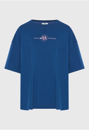 Women's relaxed t-shirt with print on the back- 100% cotton