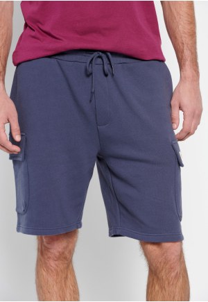 Jogger shorts with cargo pockets