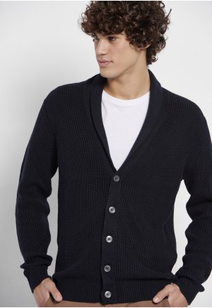 Μen's knitted cardigan with buttons