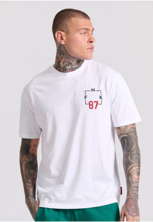 Relaxed fit t-shirt με text artwork τύπωμα στην πλάτη