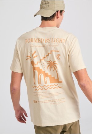 Relaxed fit t-shirt με ethnic look τύπωμα