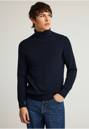 Men's knitted cotton turtleneck sweater