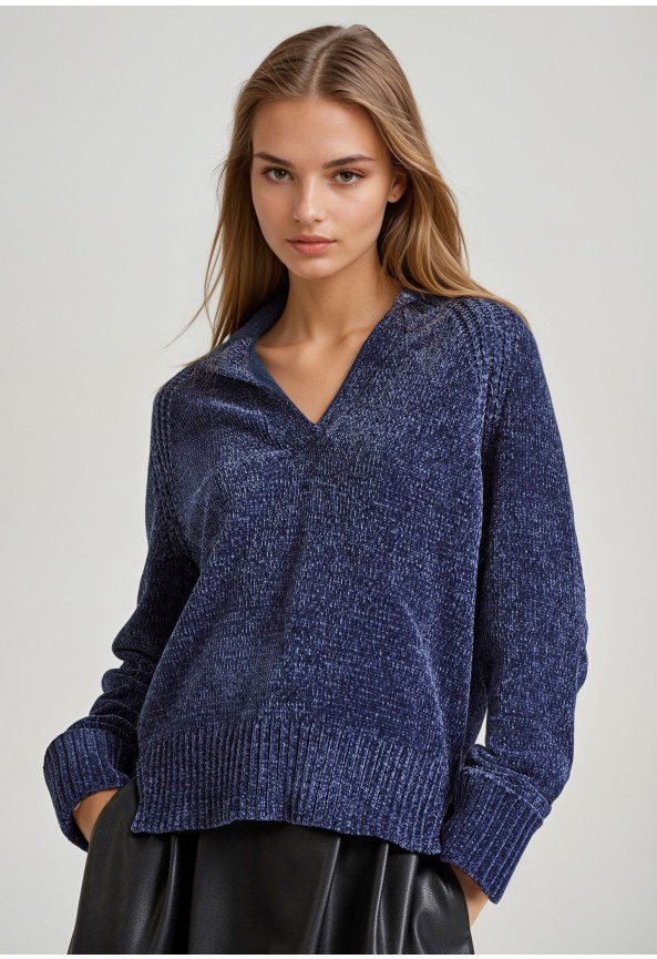 V-neck chenille sweater with folded sleeves