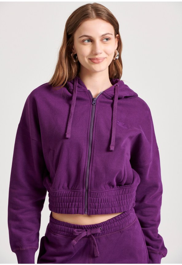 Women's loose fit zip-up hoodie