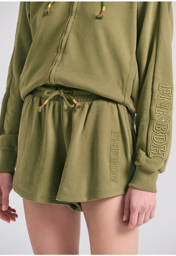 Loose fit αθλητικό σορτς με branded κέντημα