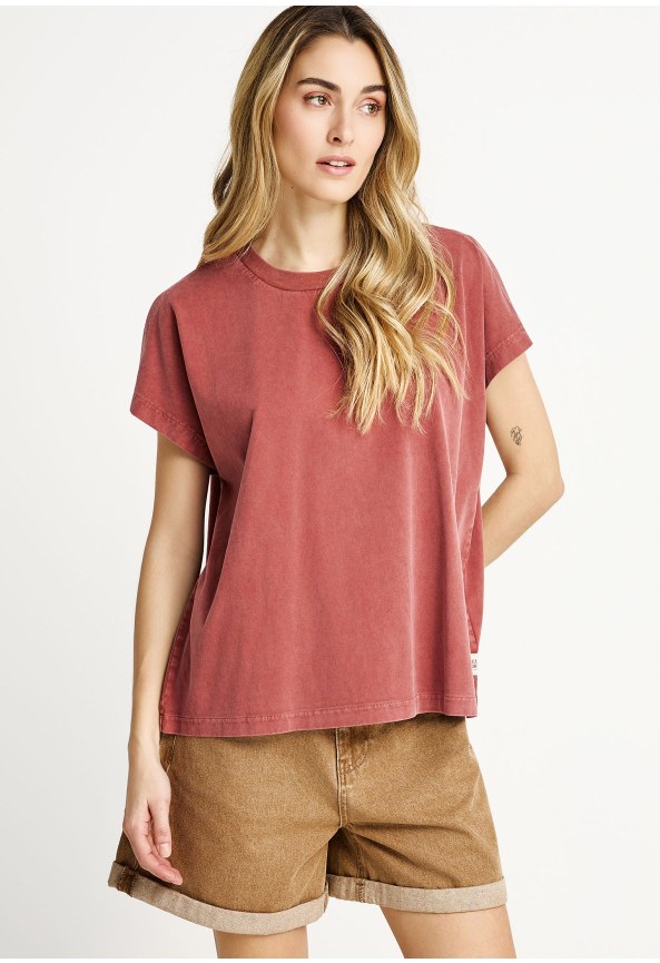 T-shirt με άνοιγμα στο μανίκι