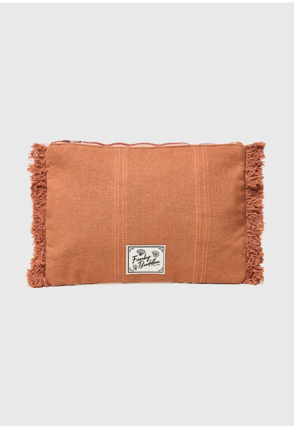 Wristlet pouch with fringe details