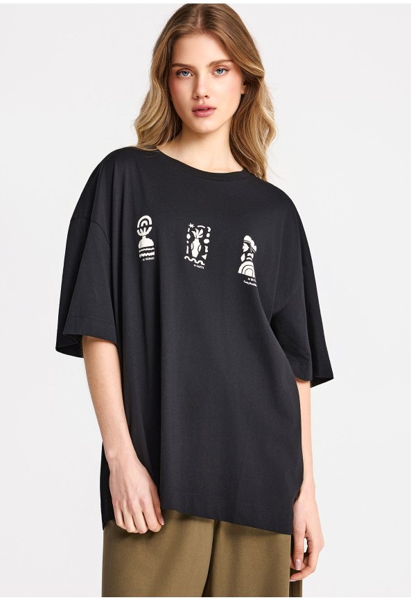 Γυναικείο relaxed t-shirt με τύπωμα στην πλάτη