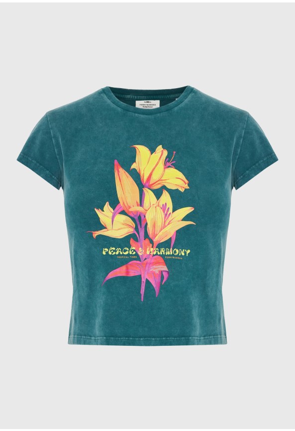 Γυναικείο slim t-shirt με τύπωμα