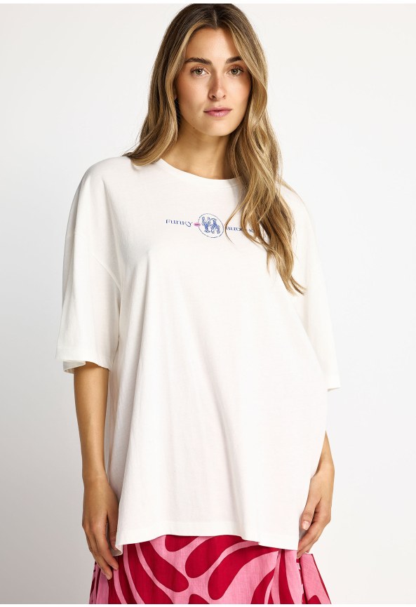 Women's relaxed t-shirt with print on the back- 100% cotton
