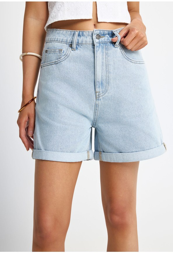 Γυναικείο τζιν σορτς