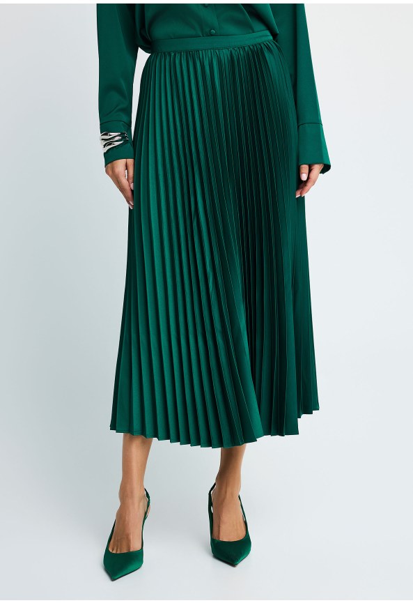 Women's midi pleated skirt