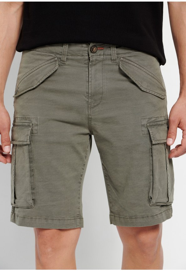 Cargo βερμούδα σε ζακάρ ύφανση