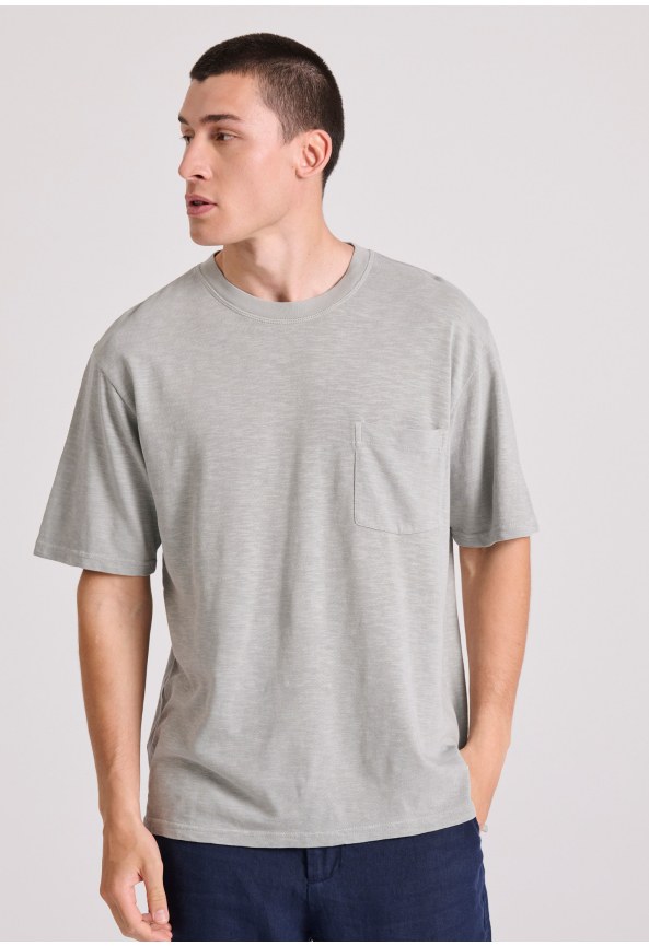 Relaxed fit t-shirt με τσέπη στο στήθος