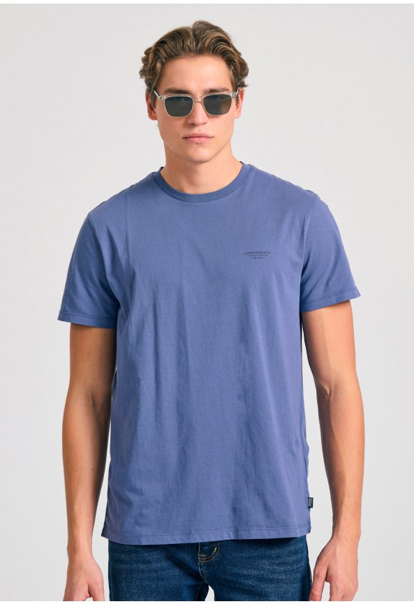 Crew-neck men's t-shirt - The essentials