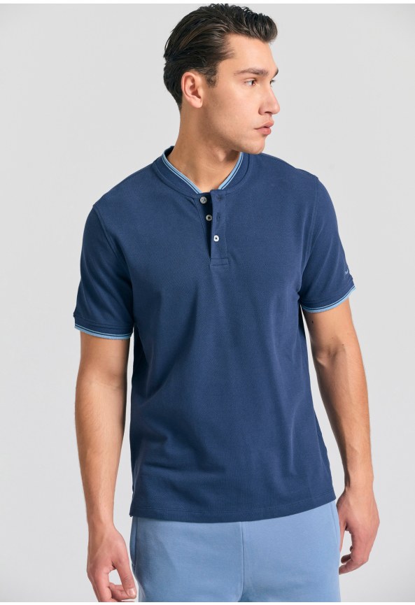 Mπλούζα polo με λαιμό mao και ρίγα