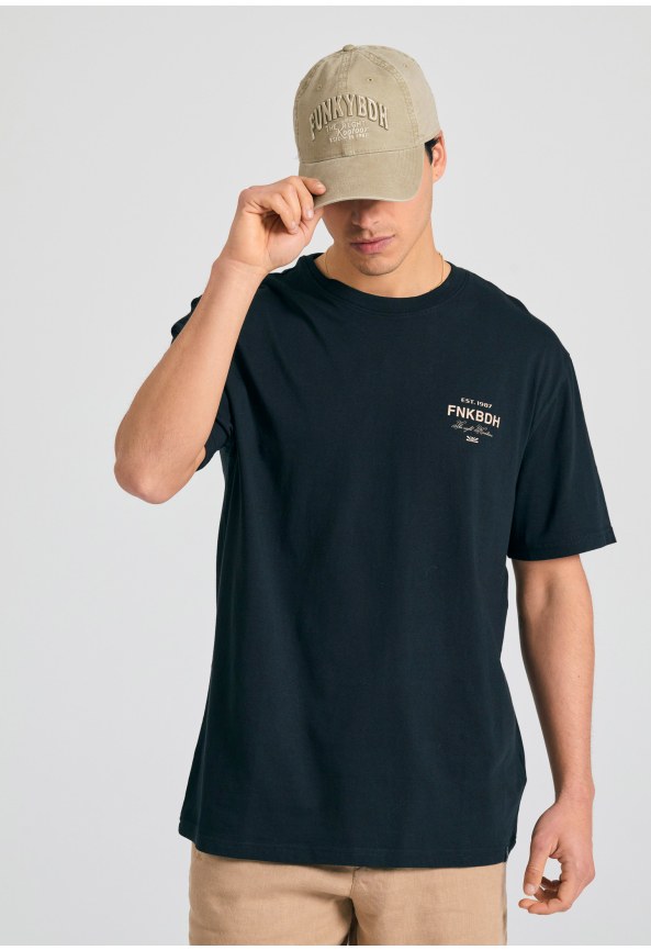Relaxed fit t-shirt με text artwork τύπωμα στην πλάτη
