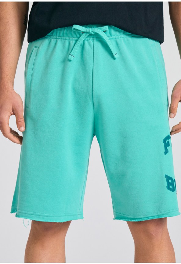 Wide leg fit αθλητική βερμούδα με branded τύπωμα