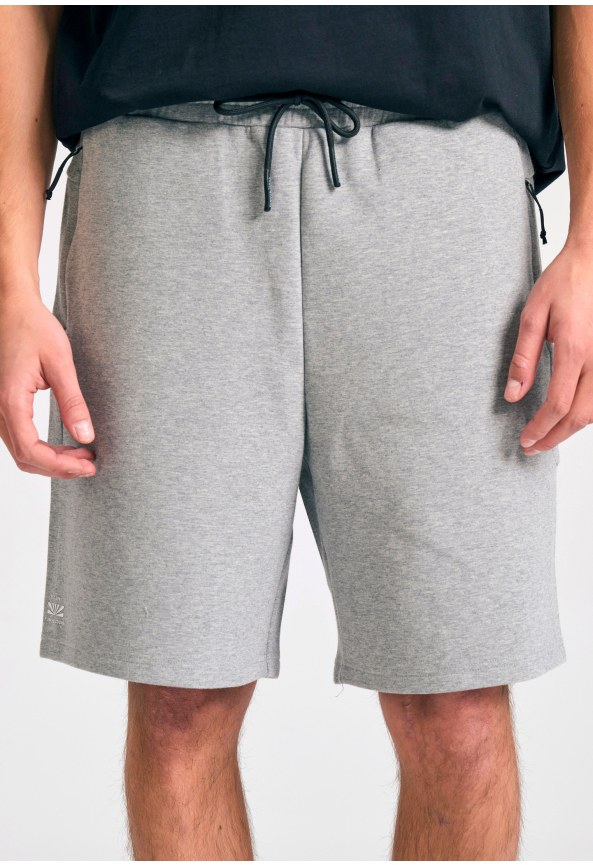 Αθλητική βερμούδα με invisible φερμουάρ στις τσέπες