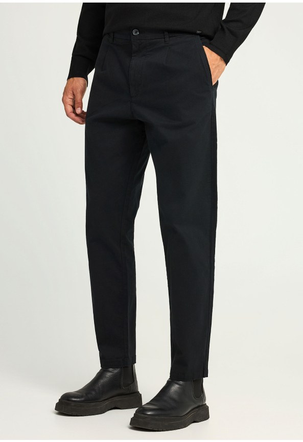 Men's comfort chino pants