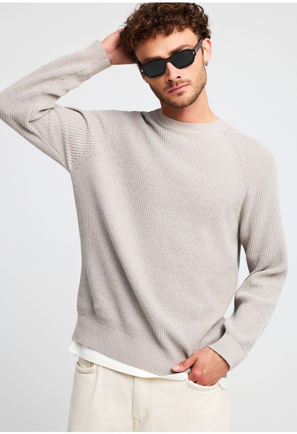 Men's knitted crewneck sweater
