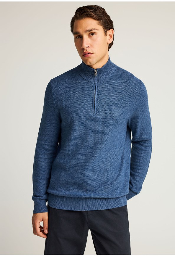 Men's plain half-zip knitted sweater