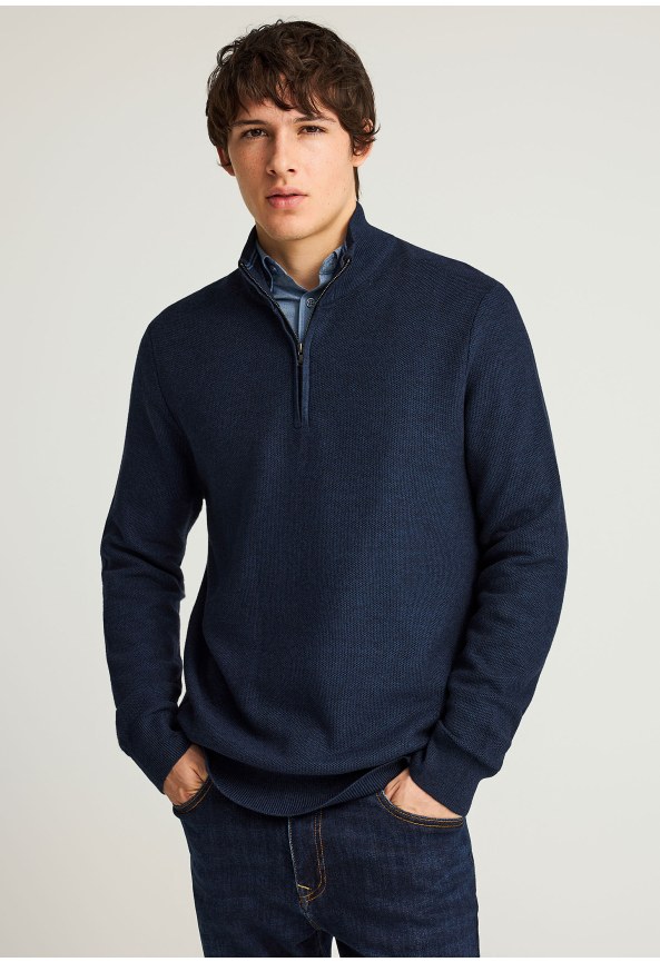 Men's plain half-zip knitted sweater