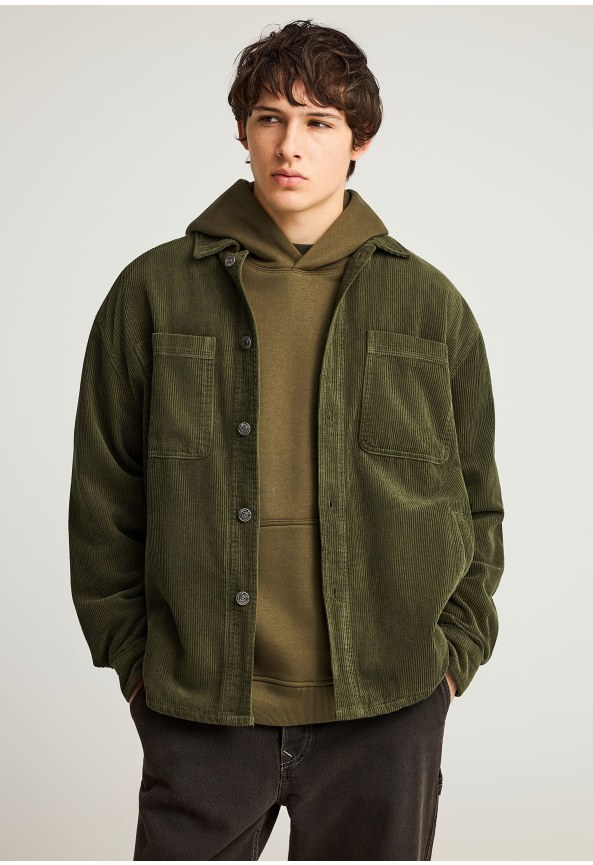 Men's corduroy shirt with chest pockets
