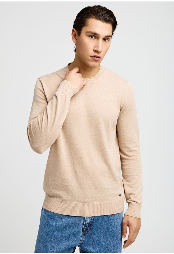Crew-neck men's lightweight sweater