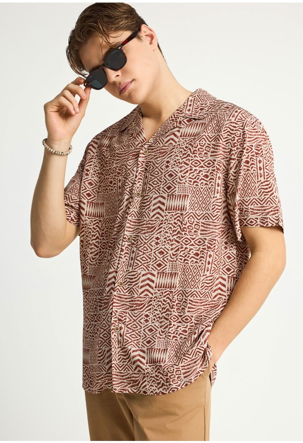 Ανδρικό κοντομάνικο πουκάμισο με τύπωμα