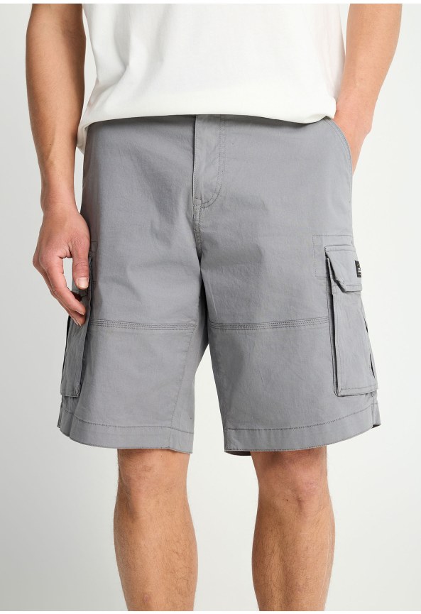 Men's cargo shorts