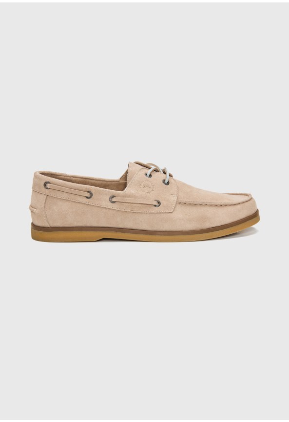 Men's suede boat shoes