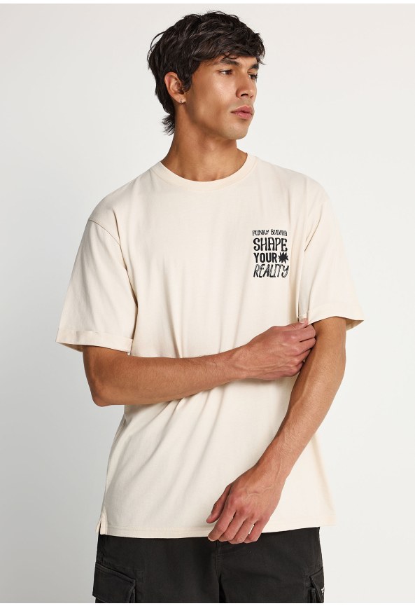 T-shirt with graphic print on the back