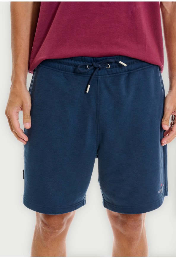 Ανδρική αθλητική βερμούδα με λογότυπο