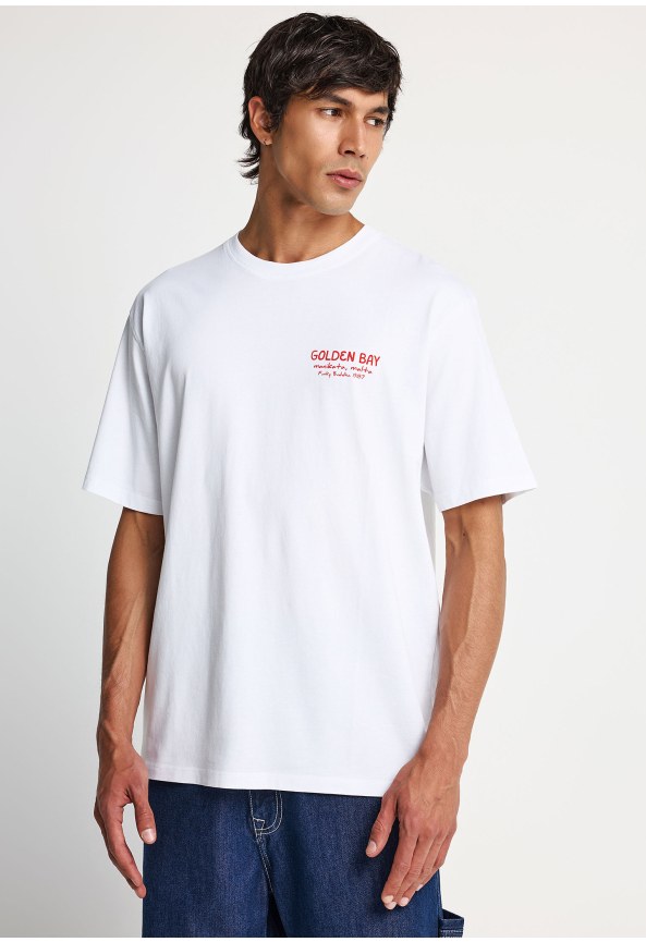 Men's relaxed t-shirt with print on the back