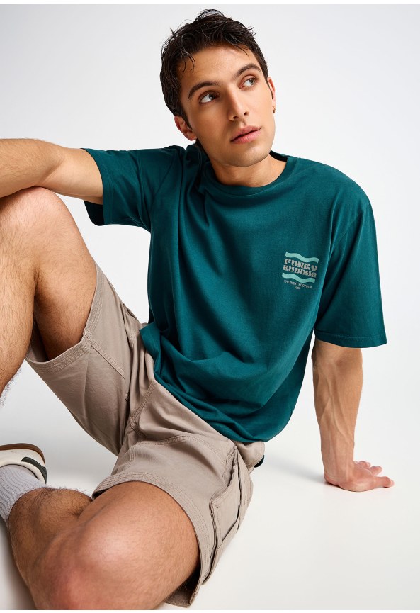 Ανδρικό t-shirt με τύπωμα στην πλάτη