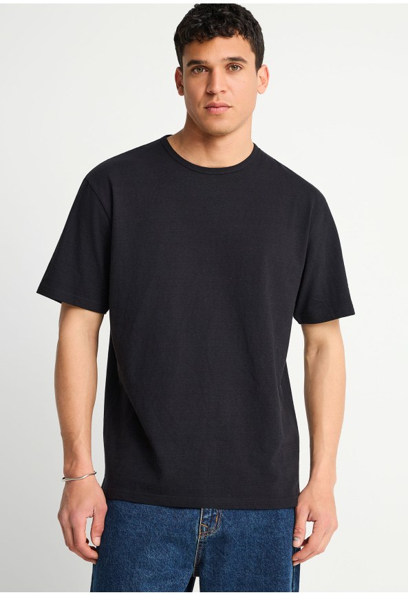 Ανδρικό relaxed t-shirt - The essentials