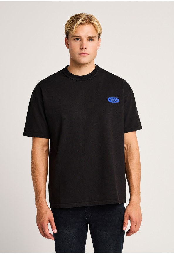 Oversized t-shirt με patch στο στήθος