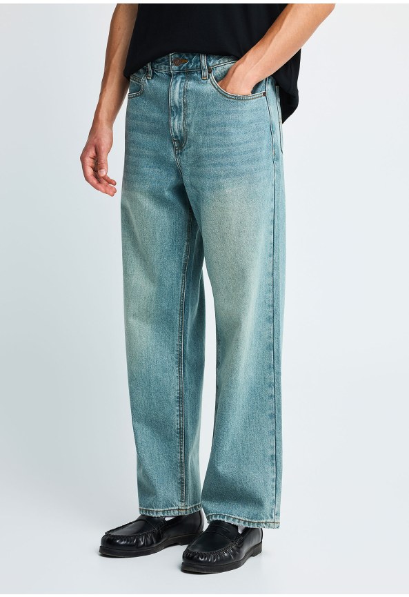 High-rise baggy fit Tokyo jeans with V-notch waist