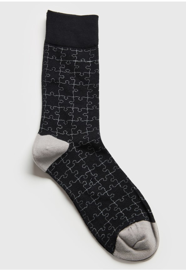 Puzzle piece pattern men's socks