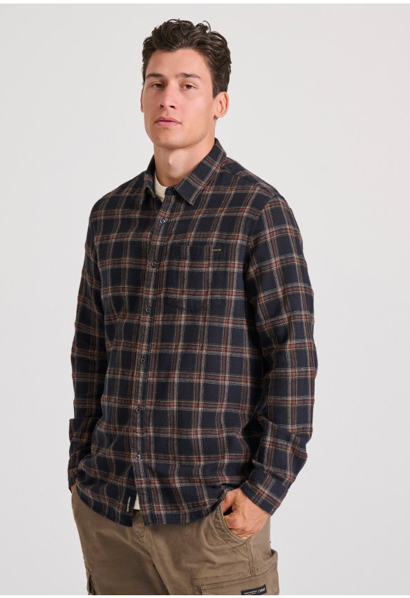 Flannel plaid shirt with chest pocket