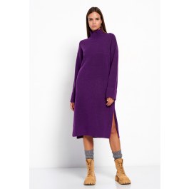 Midi knitted dress with side slits
