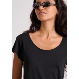 Women's crew-neck cotton t-shirt