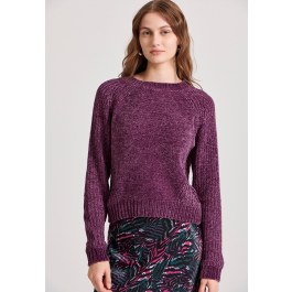 Crew neck chenille pullover