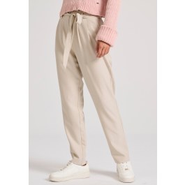 Women's casual pants with pleats