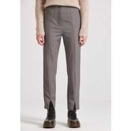 Women's cropped casual pants