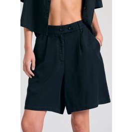 Lyocell garment dyed σορτς με πιέτες