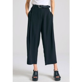 Loose fit παντελόνι με πιέτες στη μέση