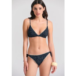 Μπικίνι τοπ με all over τύπωμα και διακοσμητική ραφή